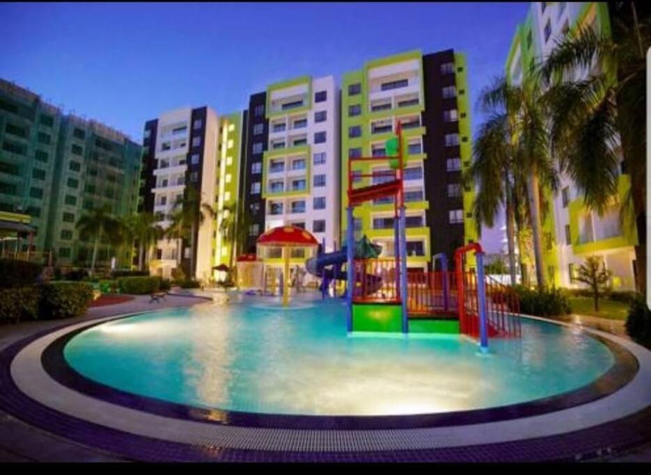 Pangsapuri Lovely With Water Theme Park#pool View#ipoh# Ipoh