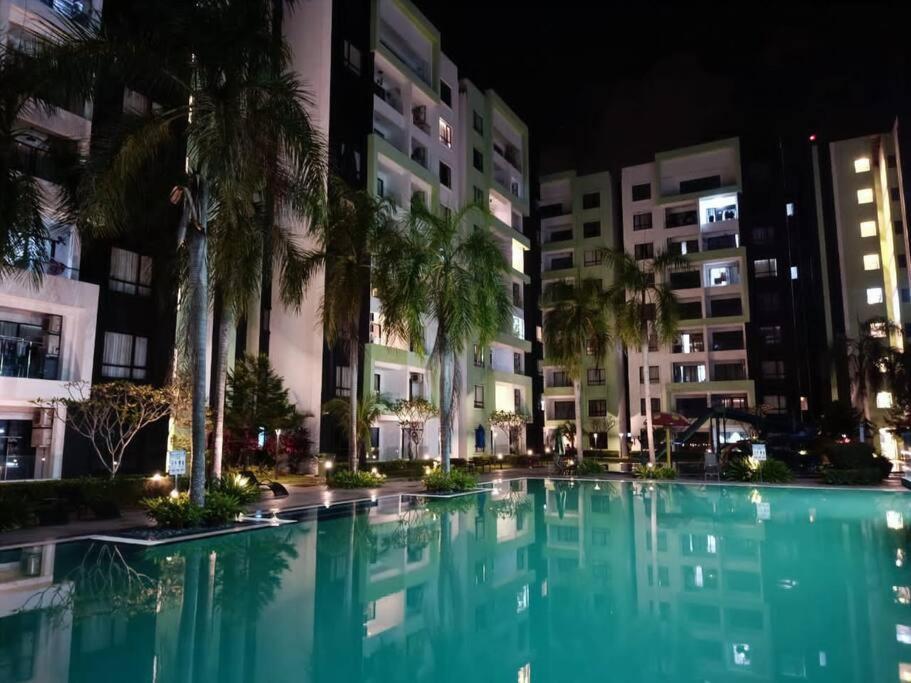 Pangsapuri Lovely With Water Theme Park#pool View#ipoh# *